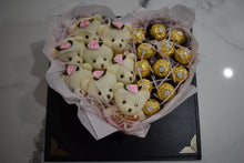 Load image into Gallery viewer, Rose (bear) Bouquet with Ferrero Rocher (DIY Item)
